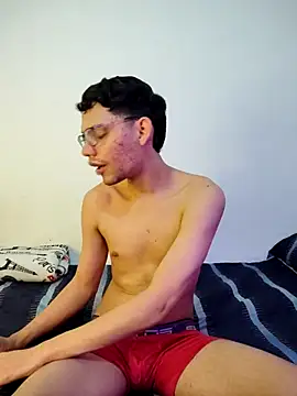 Snapshot of Diego-Monsalve chatting on 10.13.25 Diego-Monsalve online show from 10.13.25