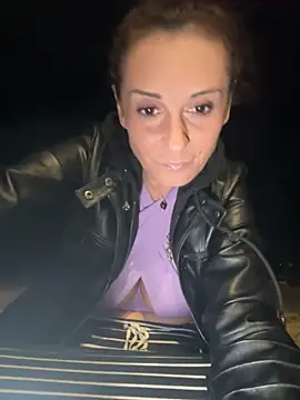 therealbeverlycious online show from 03.08.26