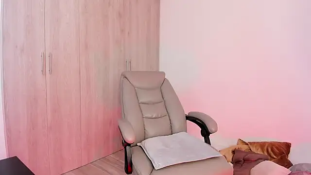  miamadison online show from 09.30.25