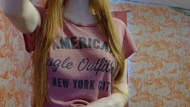 strawberrysmoothie online show from 11.26.25