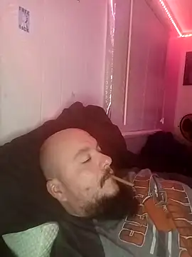 Snapshot of Spunonymous chatting on 12.23.24 Spunonymous online show from 12.23.24