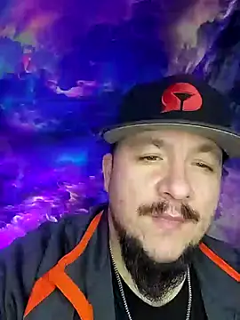 Snapshot of Spunonymous chatting on 01.11.25 Spunonymous online show from 01.11.25