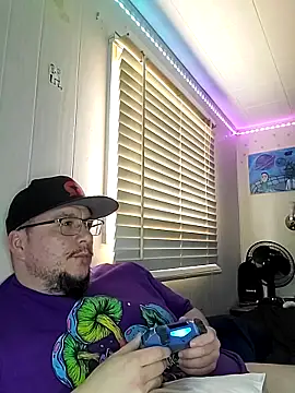 Snapshot of Spunonymous chatting on 02.28.25 Spunonymous online show from 02.28.25