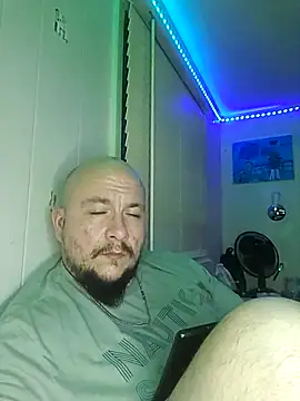 Snapshot of Spunonymous chatting on 03.16.25 Spunonymous online show from 03.16.25