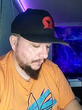 Snapshot of Spunonymous chatting on 03.21.25 Spunonymous online show from 03.21.25