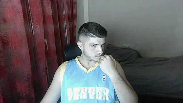 BoiWhore online show from 09.30.25