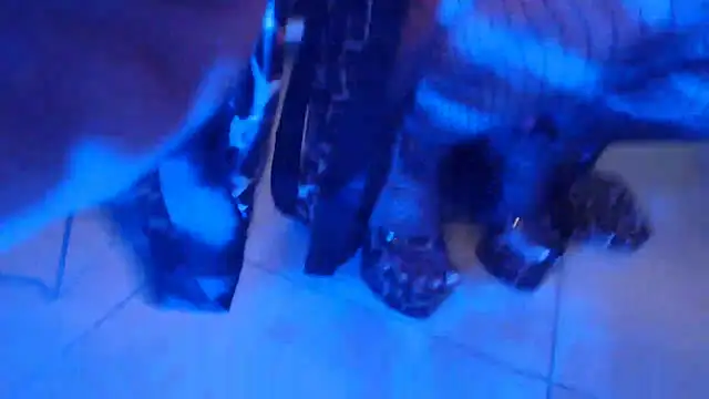 LaraReinaDelSol online show from 02.22.25