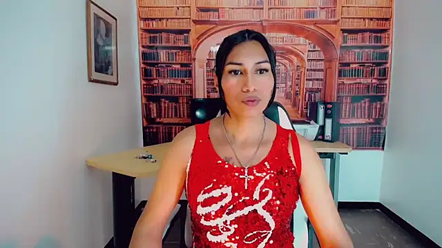 khiara moretti online show from 12.05.24