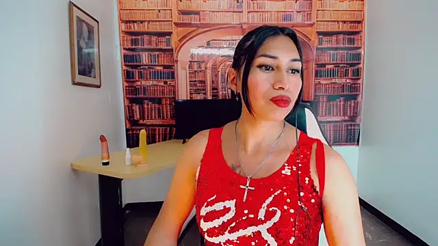 khiara moretti online show from 12.05.24