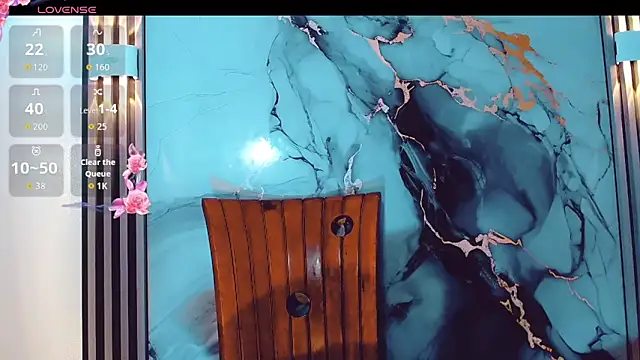 khiara moretti online show from 12.22.25