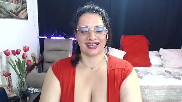 Aleja Gonzales online show from 04.02.26