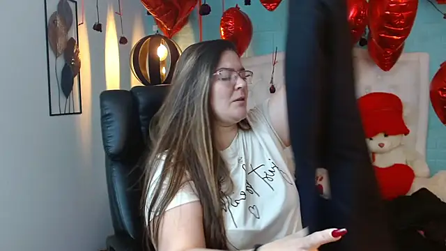 Snapshot of MsJossie chatting on 02.19.26 MsJossie online show from 02.19.26