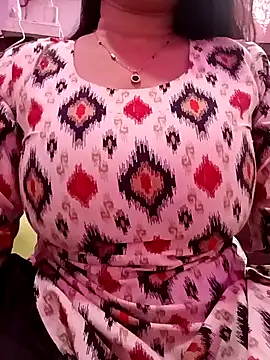 Snapshot of Jaanu_Jaanvi chatting on 12.18.24 Jaanu Jaanvi online show from 12.18.24