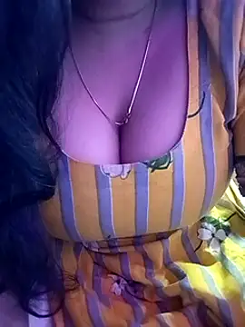 Snapshot of Jaanu_Jaanvi chatting on 01.18.25 Jaanu Jaanvi online show from 01.18.25