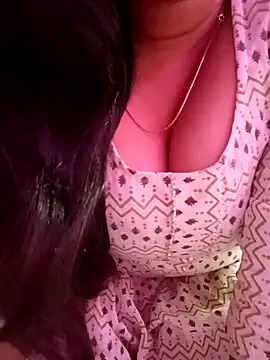 Snapshot of Jaanu_Jaanvi chatting on 01.20.25 Jaanu Jaanvi online show from 01.20.25