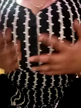 Snapshot of Jaanu_Jaanvi chatting on 02.21.25 Jaanu Jaanvi online show from 02.21.25