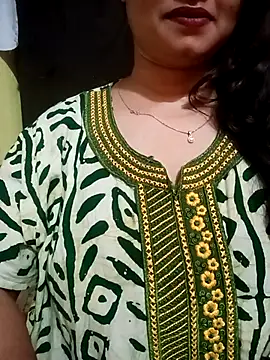 Snapshot of Jaanu_Jaanvi chatting on 10.29.25 Jaanu Jaanvi online show from 10.29.25