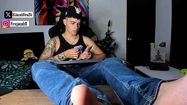 Snapshot of jacob_firexx chatting on 01.04.25 jacob firexx online show from 01.04.25