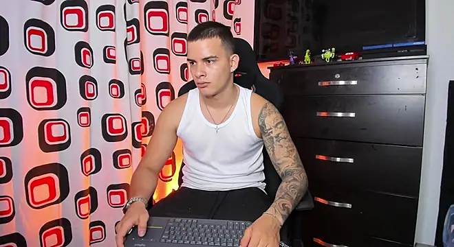 Snapshot of jacob_firexx chatting on 02.28.25 jacob firexx online show from 02.28.25