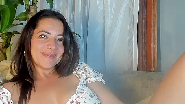 Snapshot of Capriijonesxxx chatting on 12.07.24 Capriijonesxxx online show from 12.07.24