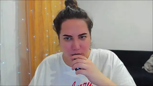  madalexa  online show from 04.17.26