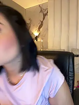 Snapshot of GabriellaFerrer chatting on 02.04.25 GabriellaFerrer online show from 02.04.25