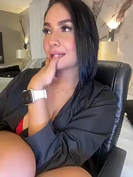 Snapshot of GabriellaFerrer chatting on 02.20.25 GabriellaFerrer online show from 02.20.25