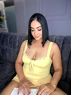Snapshot of GabriellaFerrer chatting on 09.15.25 GabriellaFerrer online show from 09.15.25