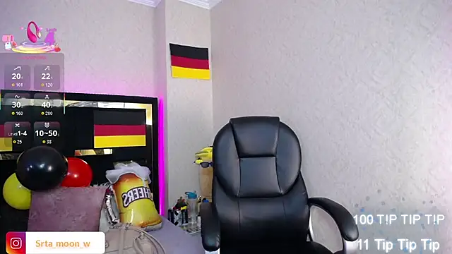 Moon Water   online show from 09.25.25