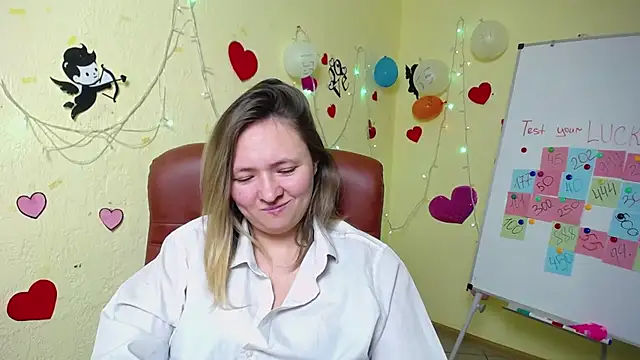 Snapshot of SallyVerda chatting on 02.22.25 SallyVerda online show from 02.22.25