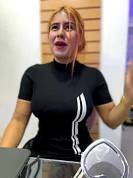 Amber Martins  online show from 11.20.25