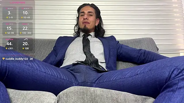 Tom blunt96 online show from 12.30.24