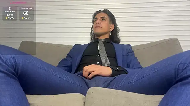 Tom blunt96 online show from 01.21.25