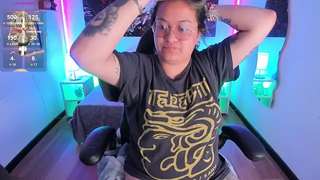 lucky-leah online show from 10.24.25