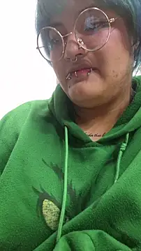 lucky-leah online show from 02.20.26