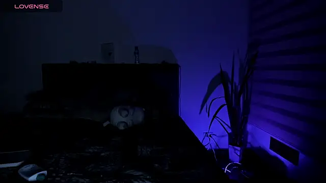 April se online show from 02.04.25