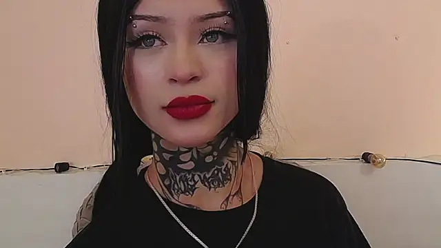 Isabella  dark online show from 12.21.24