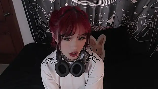 Isabella  dark online show from 12.27.24