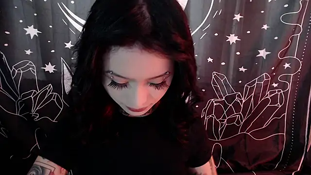 Isabella  dark online show from 01.06.25