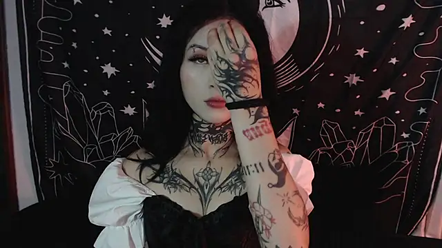 Isabella  dark online show from 01.07.25
