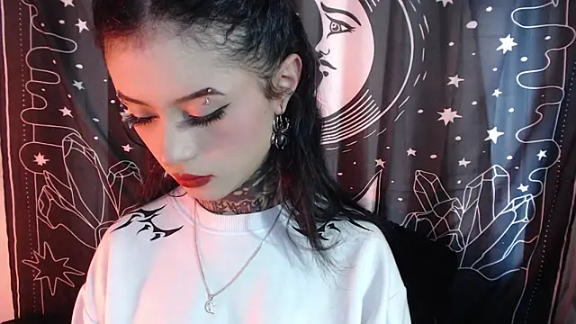 Isabella  dark online show from 01.11.25