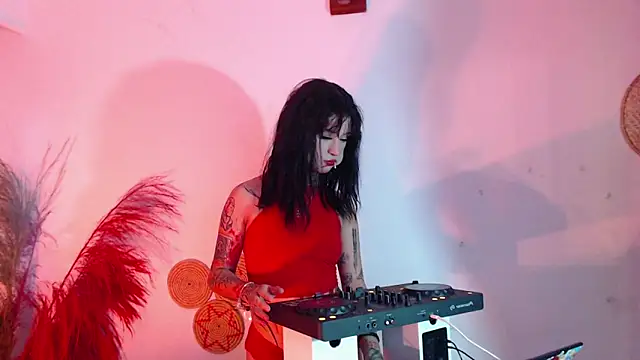 Isabella  dark online show from 01.14.25