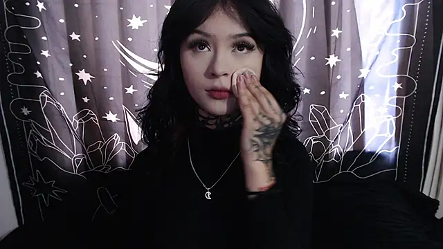 Isabella  dark online show from 01.17.25