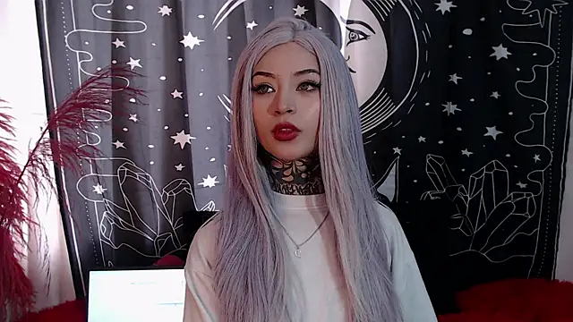 Isabella  dark online show from 02.06.25
