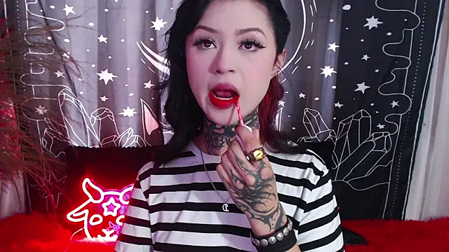 Isabella  dark online show from 02.14.25