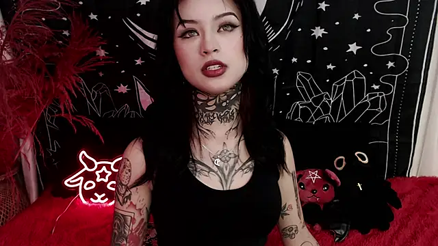 Isabella  dark online show from 03.14.25