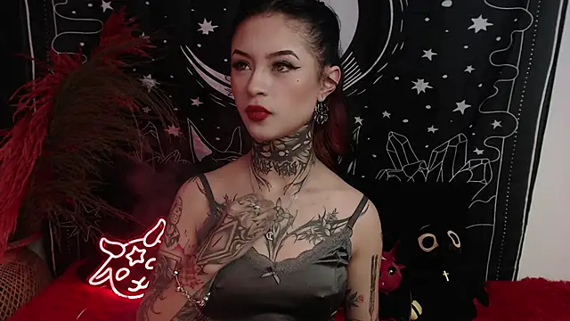 Isabella  dark online show from 03.15.25