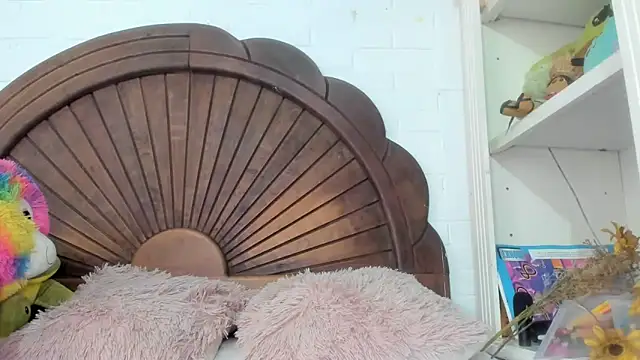 Snapshot of Meri-ai chatting on 03.19.25 Meri-ai online show from 03.19.25