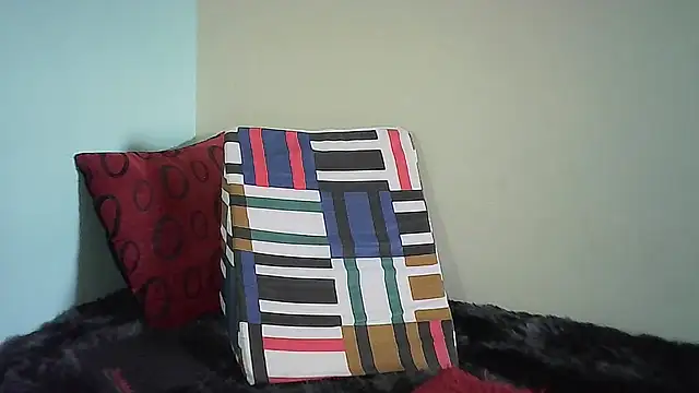 JuliaMack online show from 01.27.25