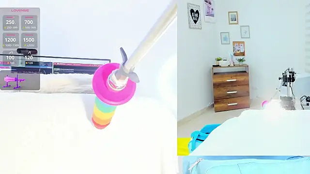 Daki Ume  online show from 09.21.25